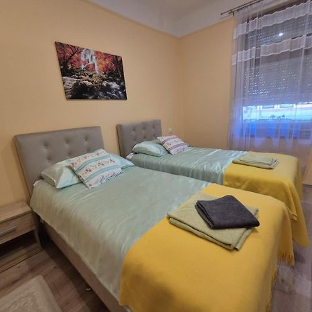 Szahara Vendeghaz Apartment Kerekegyhaza Exterior photo
