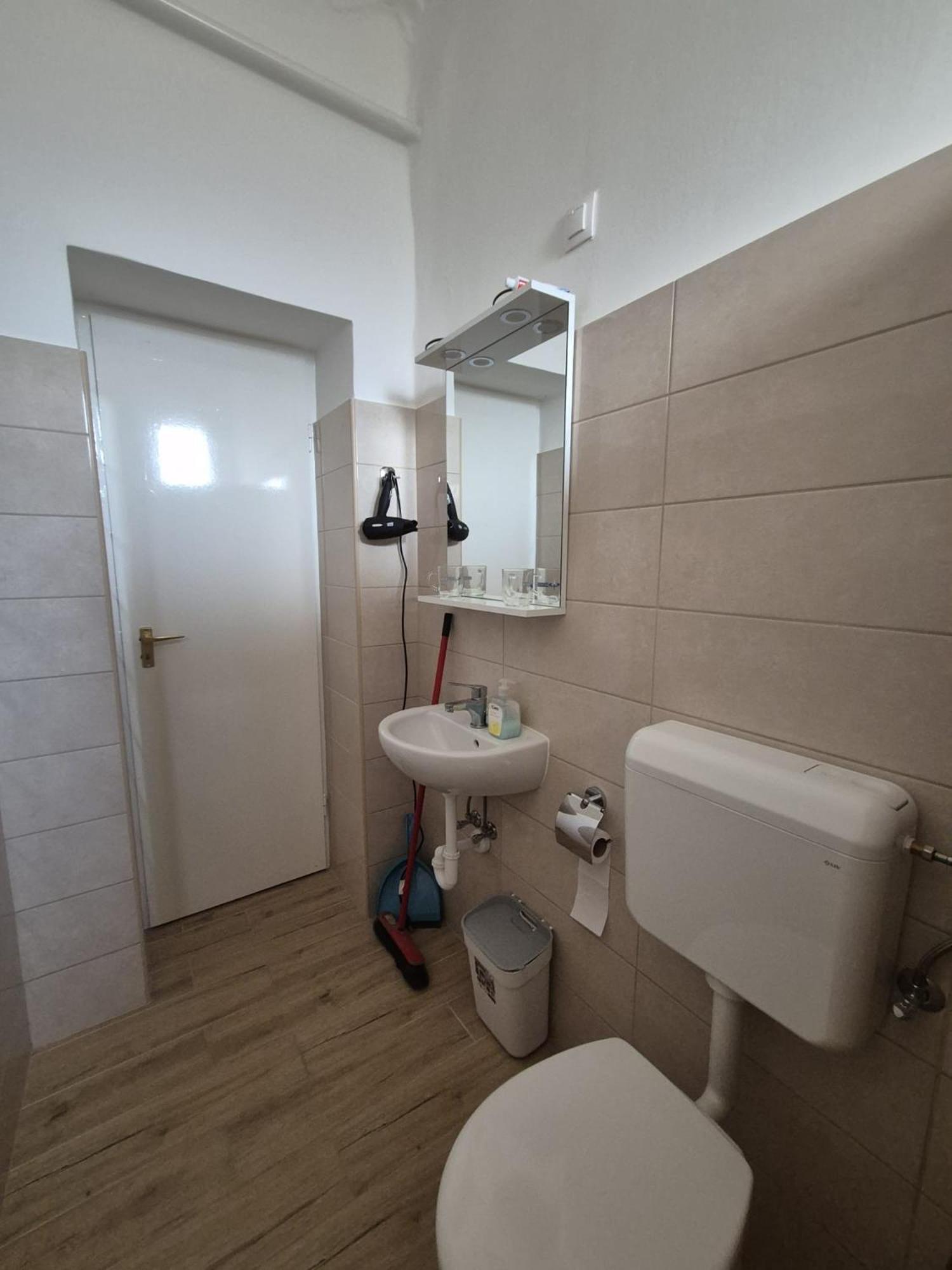 Szahara Vendeghaz Apartment Kerekegyhaza Exterior photo